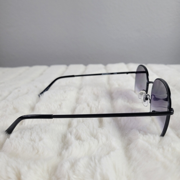 QUAY // ltd ed chrissy teigen rimless oversized round dark smoke sunglasses